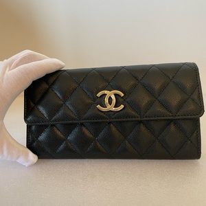 Authentic Chanel wallet WOC.